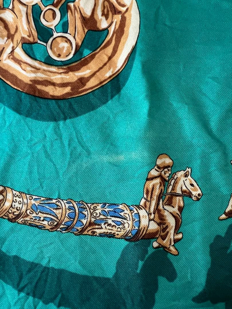 エメラルドグリーン ネイビー スカーフ HERMES