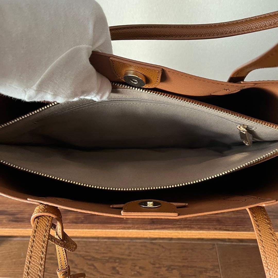 【新品未使用✨】FURLA VITTORIA Lヴィットリア トートバッグ ロゴ