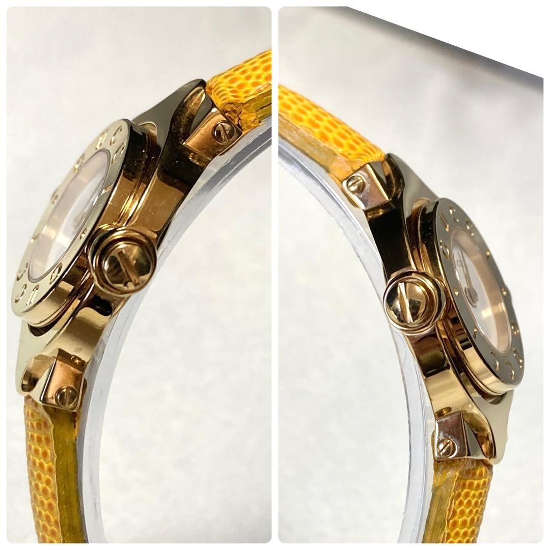 【新品電池/稼働/美品】グッチ 6600L ターンフェイス バングル 腕時計