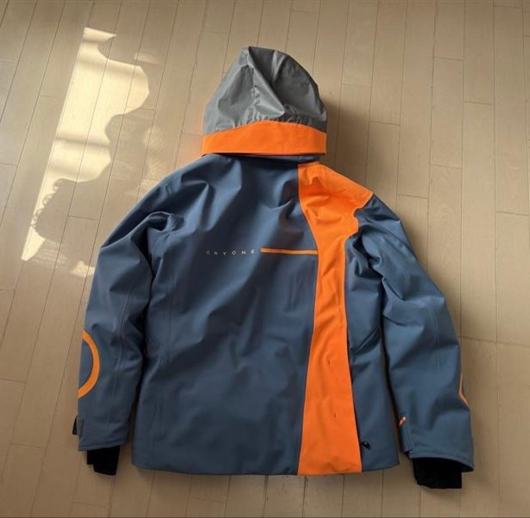 【値下げ】ONYONEオンヨネ2025-26チームウェア技術選着用モデルZONE