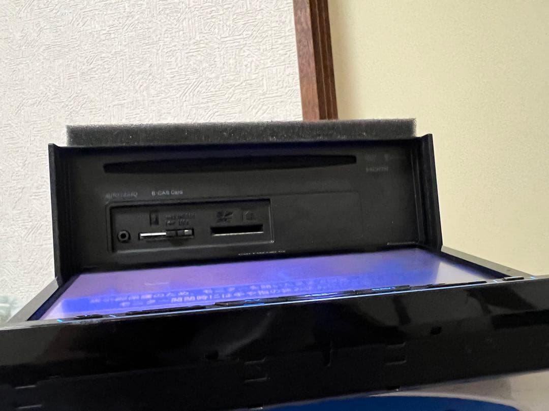 カーナビ Avic-zh0099