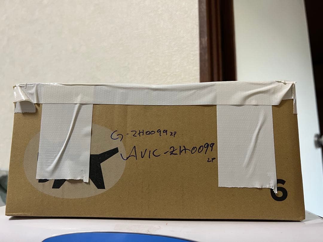 カーナビ Avic-zh0099