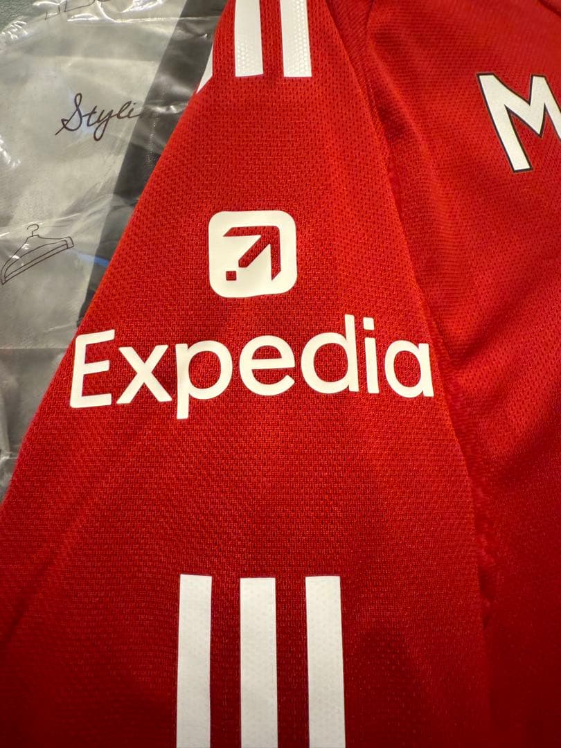 リヴァプールFC M.サラー 11番 オーセンティックユニフォーム 長袖 正規品