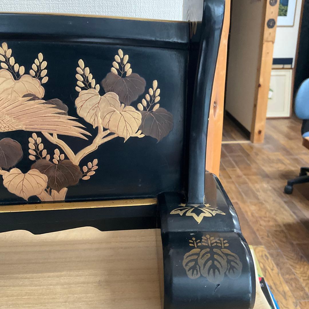 蒔絵鳳凰五七桐文刀掛　江戸時代中期頃