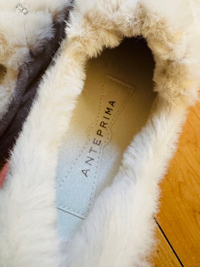 ANTEPRIMA（アンテプリマ） ボアモチーフスリッポンスニーカー