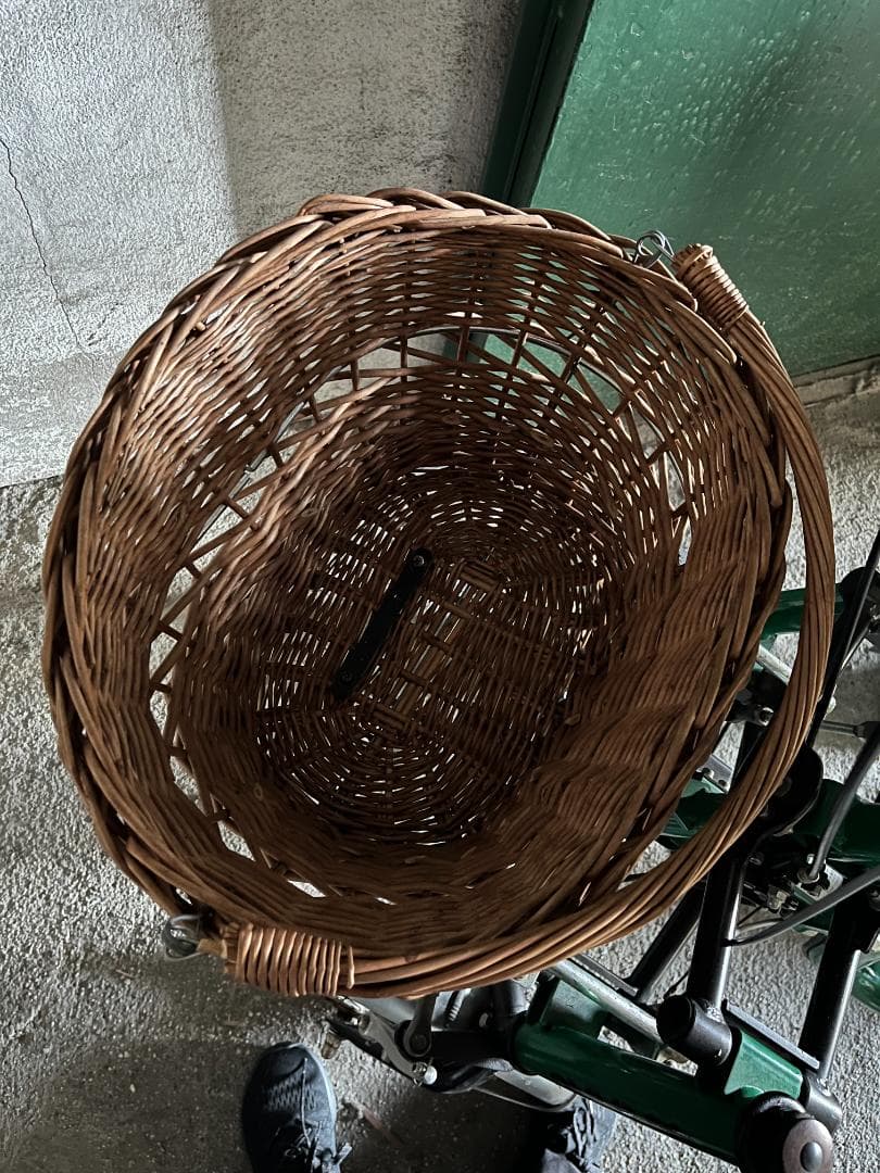 【特価】三輪自転車 トライク 世界初！ パラレルリンクシステム採用 安定設計