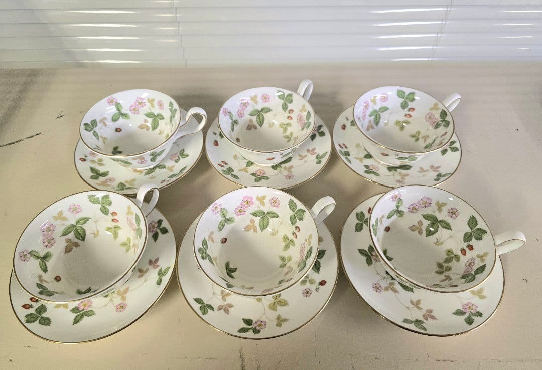  ウェッジウッド ワイルドストロベリー まとめ 現状品