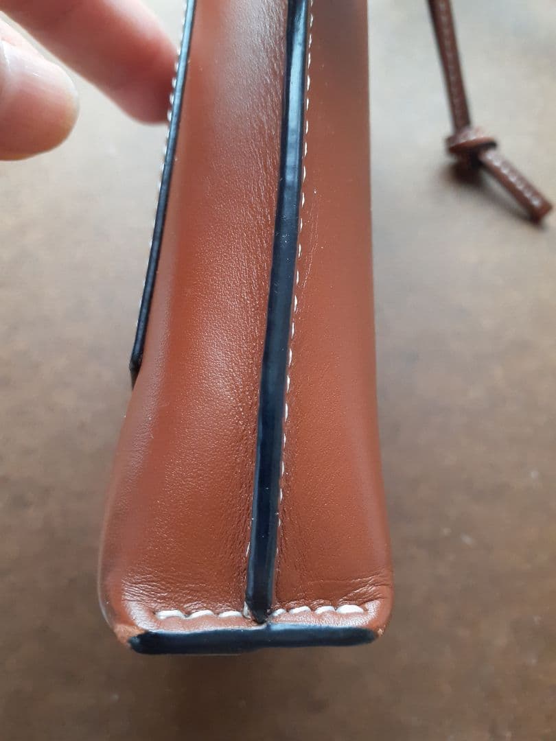 LOEWE ゲートポケット ショルダーバッグ