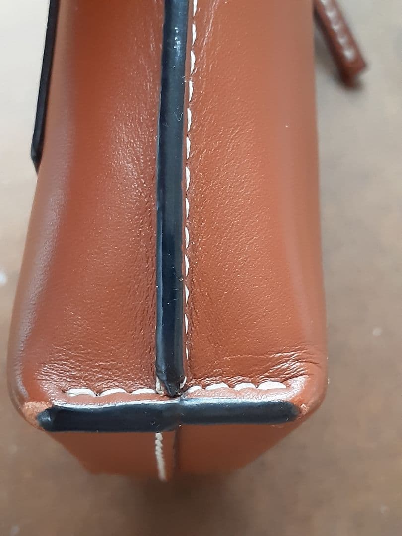 LOEWE ゲートポケット ショルダーバッグ