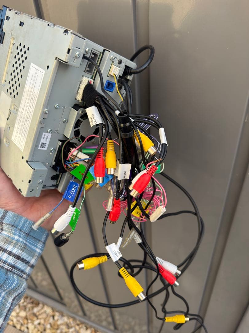 a*5様 KENWOOD カーナビ 7インチ 2022年製　フルセグ　Bluet