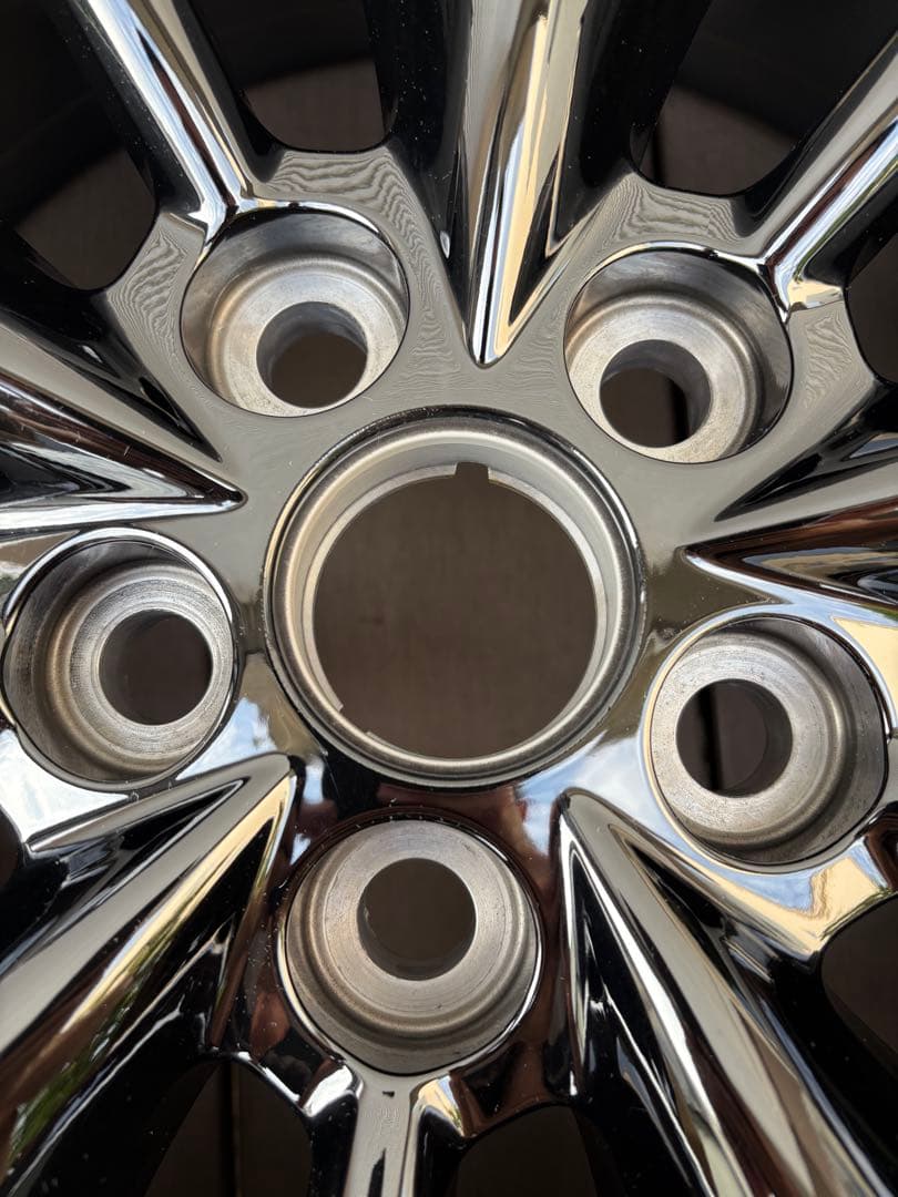 美品　40系ヴェルファイア 純正 19インチホイール　ブラックスパッタリング