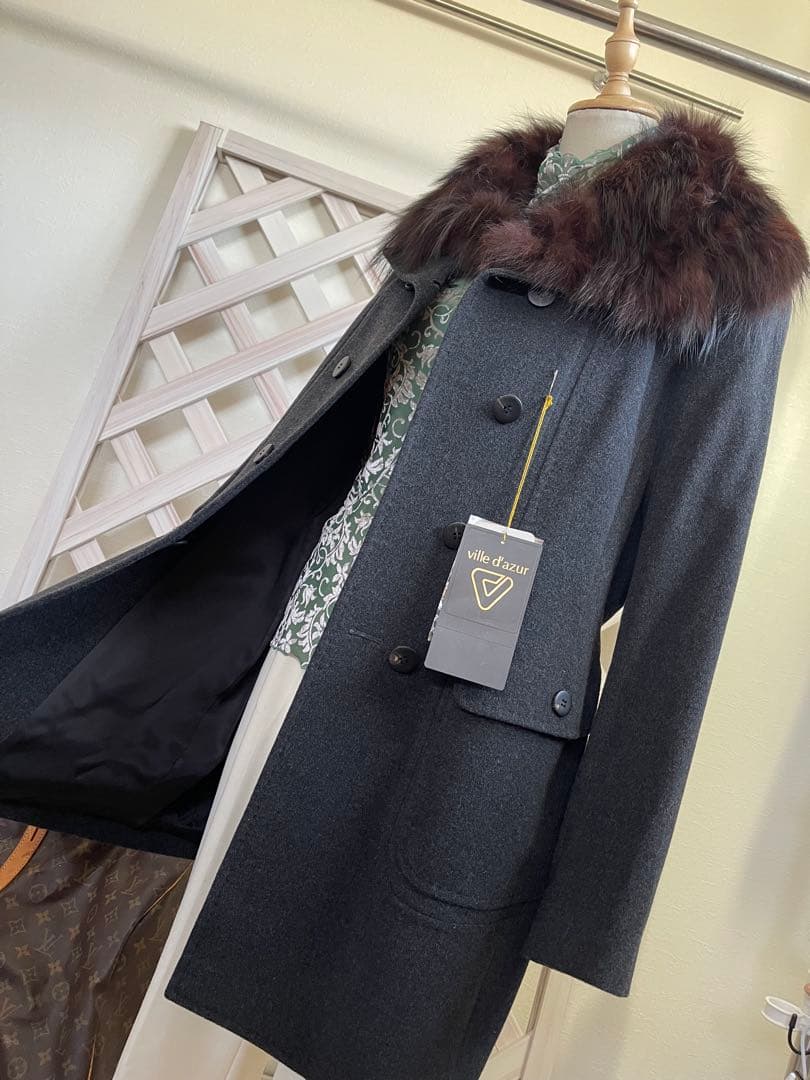 春を歩む⭐︎ 定価26万 ⭐︎カシミヤ⭐︎46サイズ　ワールド⭐︎ファー付き 春オッケー