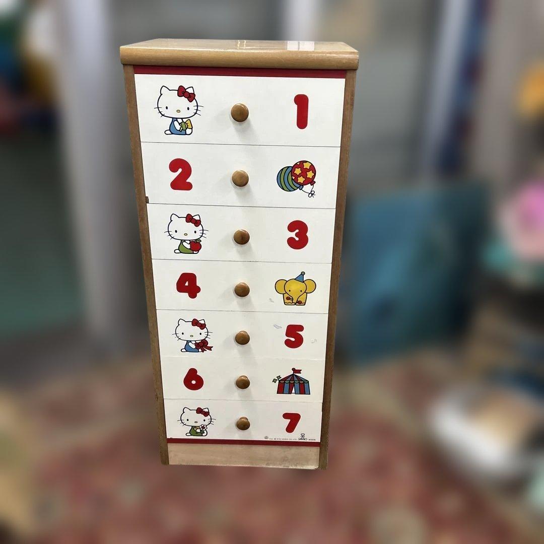 ハローキティ　木製タンス　レトロ　サンリオ　昭和レトロポップ　くろがね　チェスト