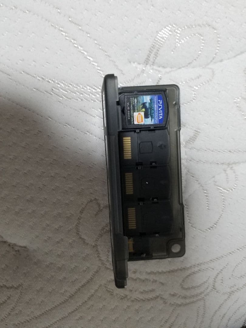 PSVita PCH-2000 その他付属品やソフト