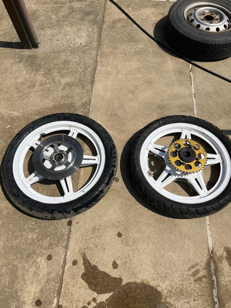 Cb250t コムスターホイール　ゴールドスプロケ付き