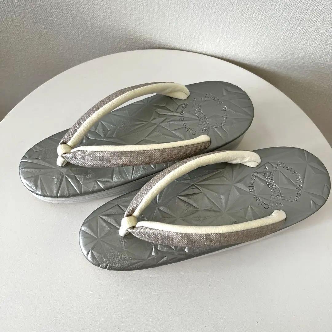 カレンブロッソ草履　Sサイズ