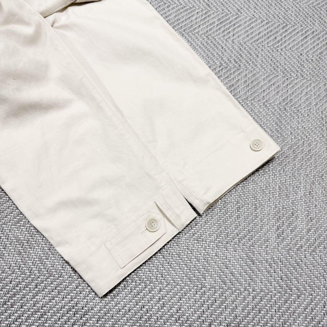 美品 北欧暮らしの道具店「これさえあればの1枚に」 こだわり襟のショート丈コート