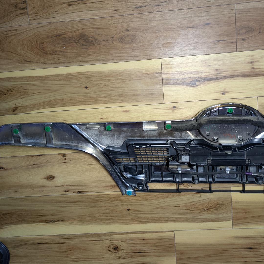 【日野 純正】デュトロ メッキ フロントグリル HINO ロゴ R3年式 車外し