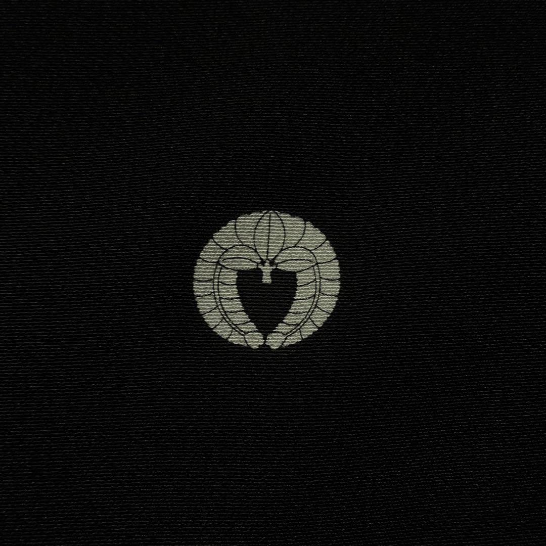 D3 黒留袖 宝尽くし 流水 金駒刺繍 正絹 着物 袷 しつけ糸未使用極美品