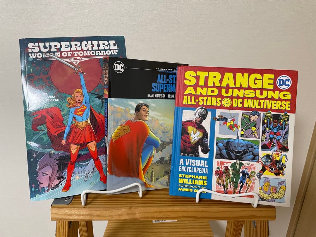 DCコミック　スーパーマン　スーパーガール　洋書　superman アメコミ