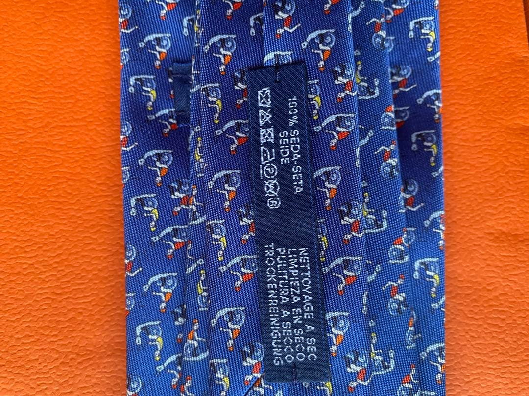 HERMES ネクタイ シルクツイルタイ 8cm 箱付き