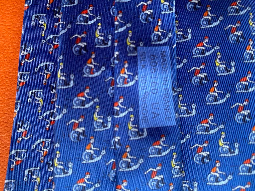 HERMES ネクタイ シルクツイルタイ 8cm 箱付き