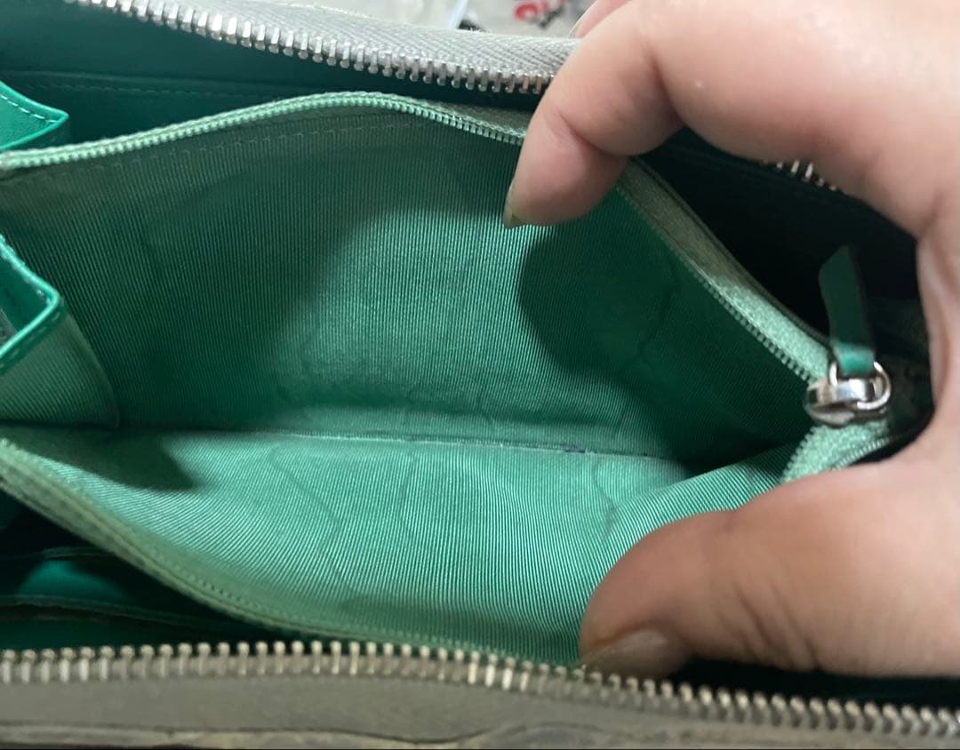 CHANEL シルバー キルティング 長財布