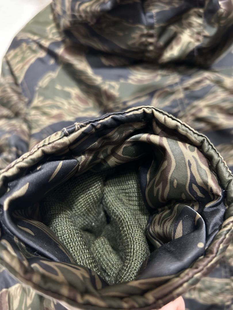 Hysteric glamour ヒステリックグラマー　プリマロフト　ダウン迷彩