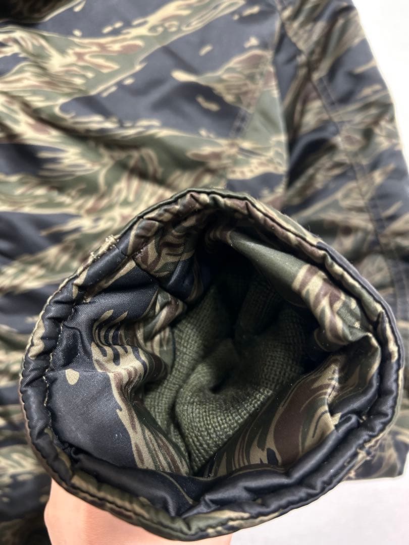 Hysteric glamour ヒステリックグラマー　プリマロフト　ダウン迷彩