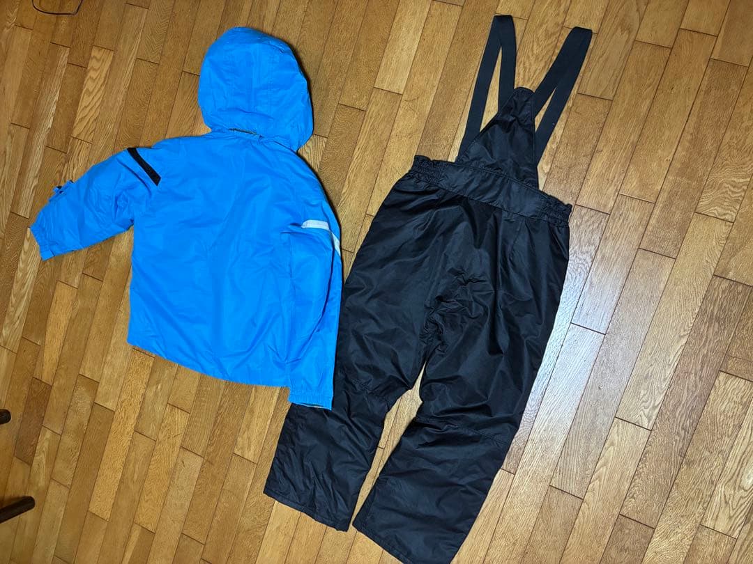 名前記入あり　2回使用　スキーウェア　ロシニョール　160センチ