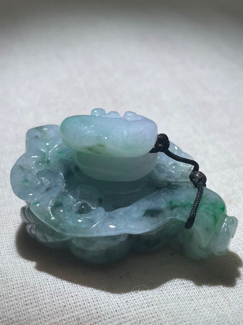 天然翡翠の茶壺 置物 きゅうす