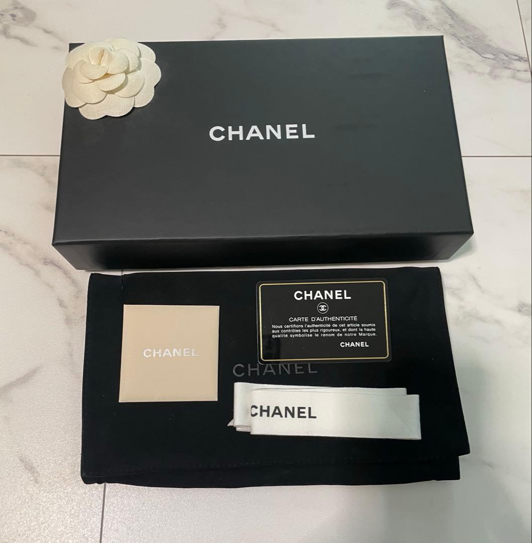 美品　CHANEL カメリア　長財布
