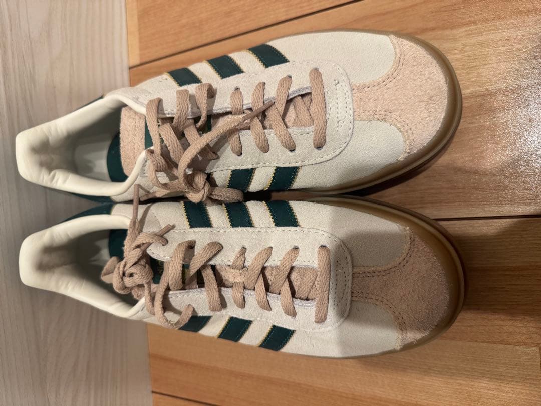 adidasスニーカー GAZELLE BOLD W ID7056 24.5cm