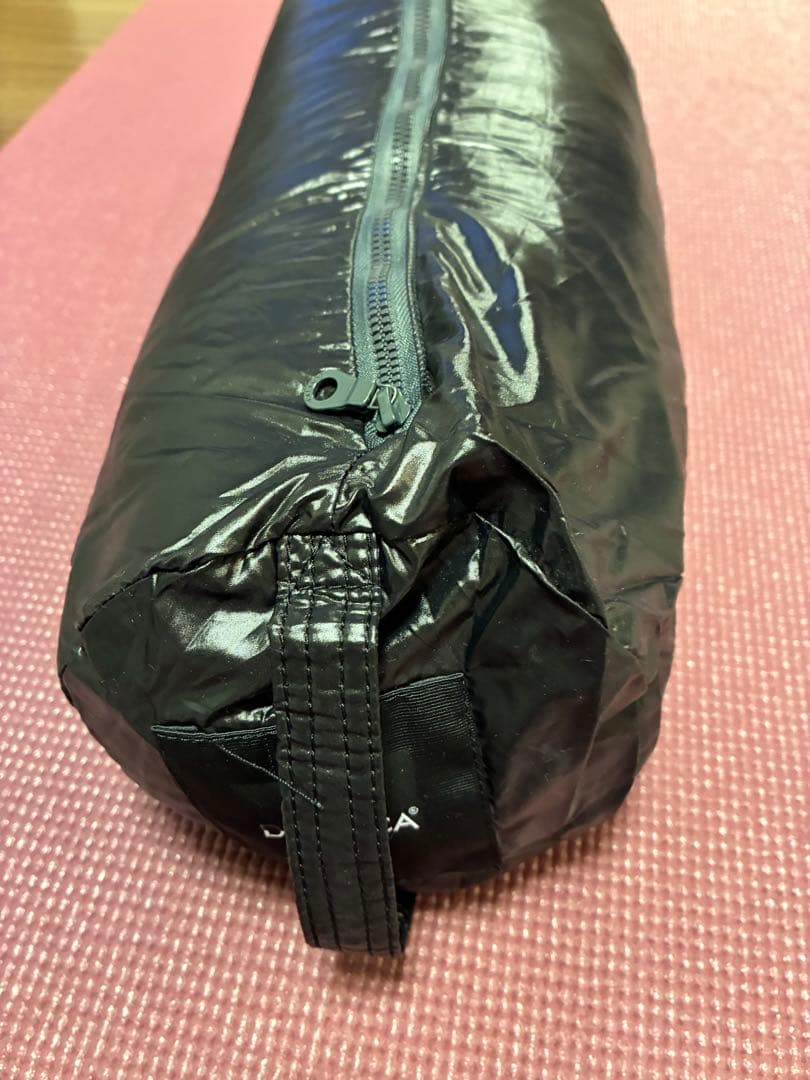 DUVETICA カーキ ダウンベスト 40