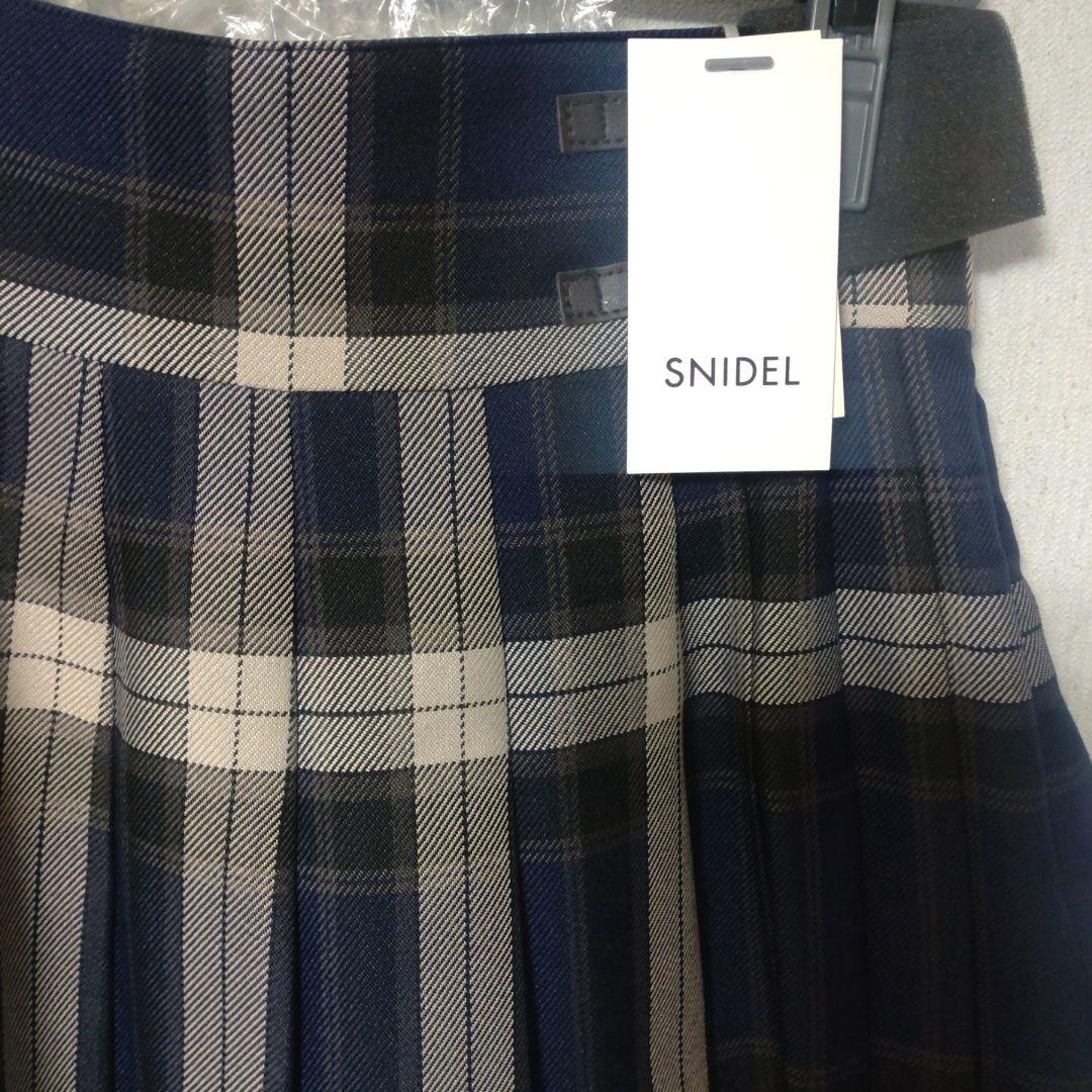 実物写真掲載 即完 Mサイズ SNIDEL 新品タグ付 プリーツスカショーパン