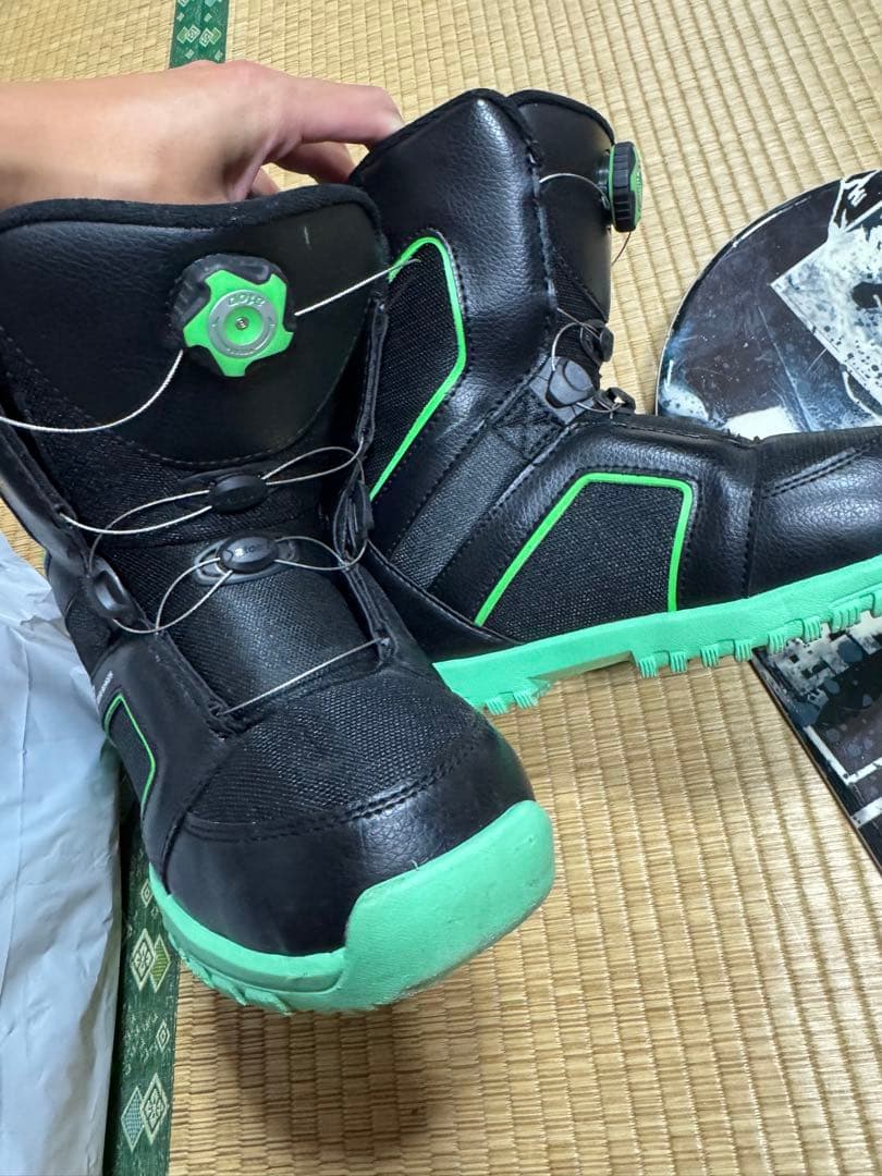 スノーボード バインディング ブーツ