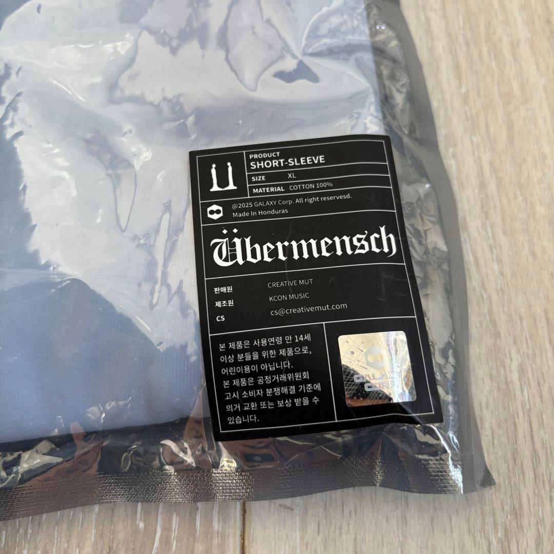 G-DRAGON Übermensch 展示会 Tシャツ　XL ジヨン