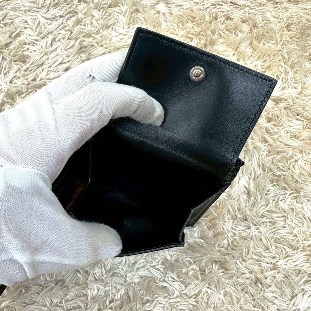 【美品】セリーヌ 二つ折り財布 ブラック トリオンフ マカダム レザー メンズ