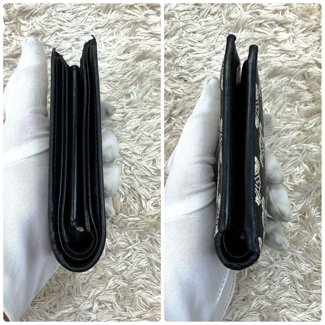 【美品】セリーヌ 二つ折り財布 ブラック トリオンフ マカダム レザー メンズ