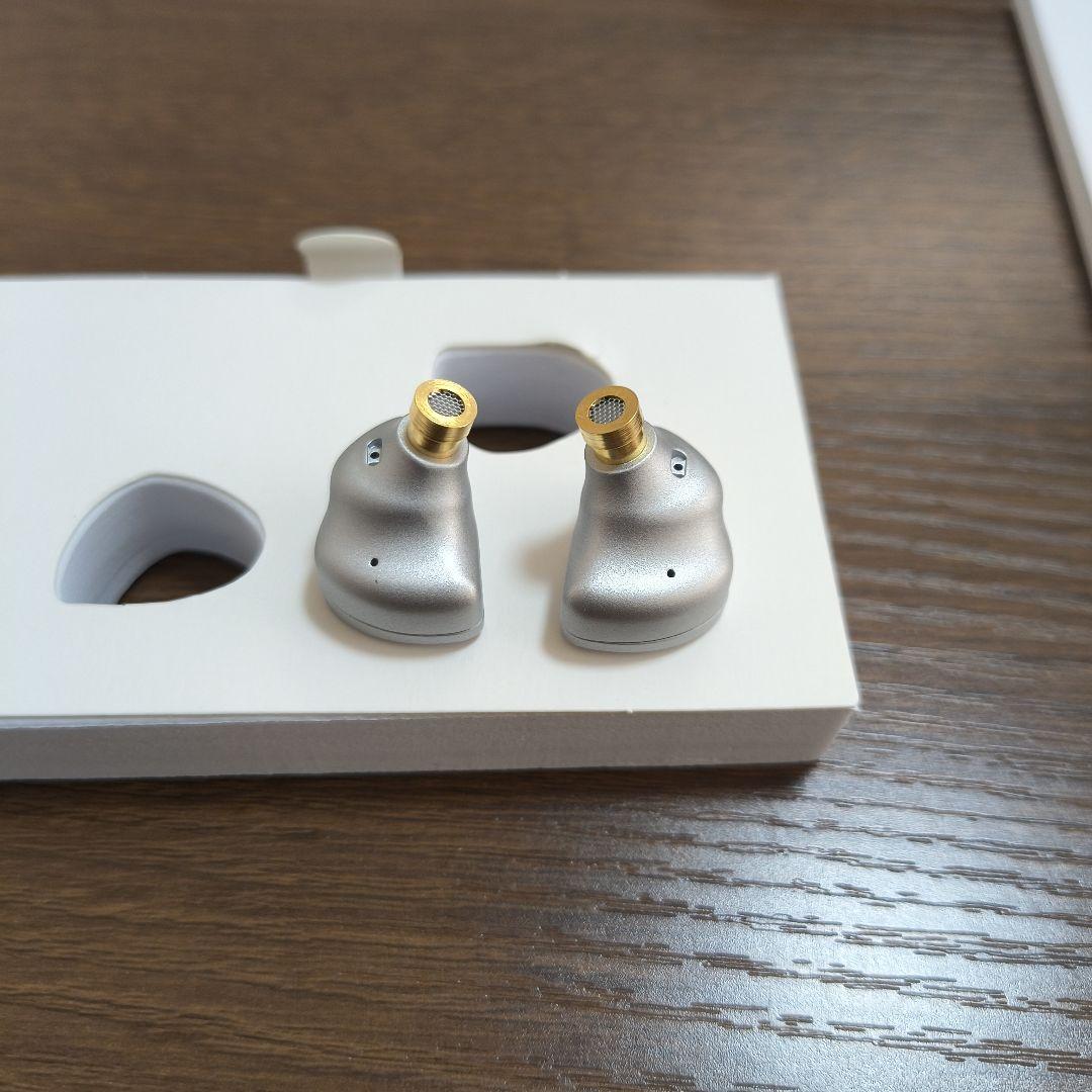 水月雨 MOONDROP Aria 2 有線イヤホン