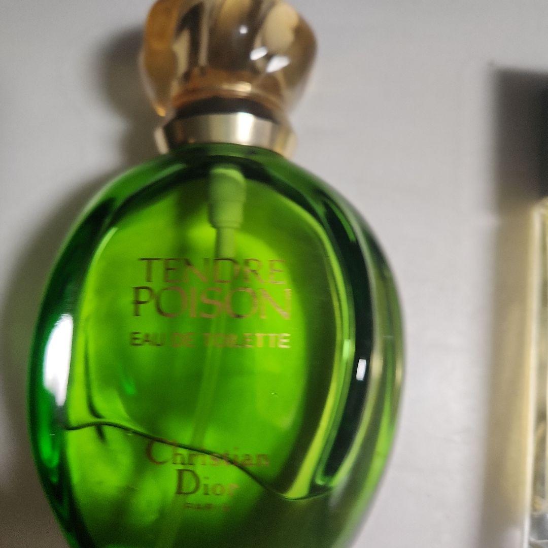 POISON100m.GUCCI.ENVY30m、合計2点