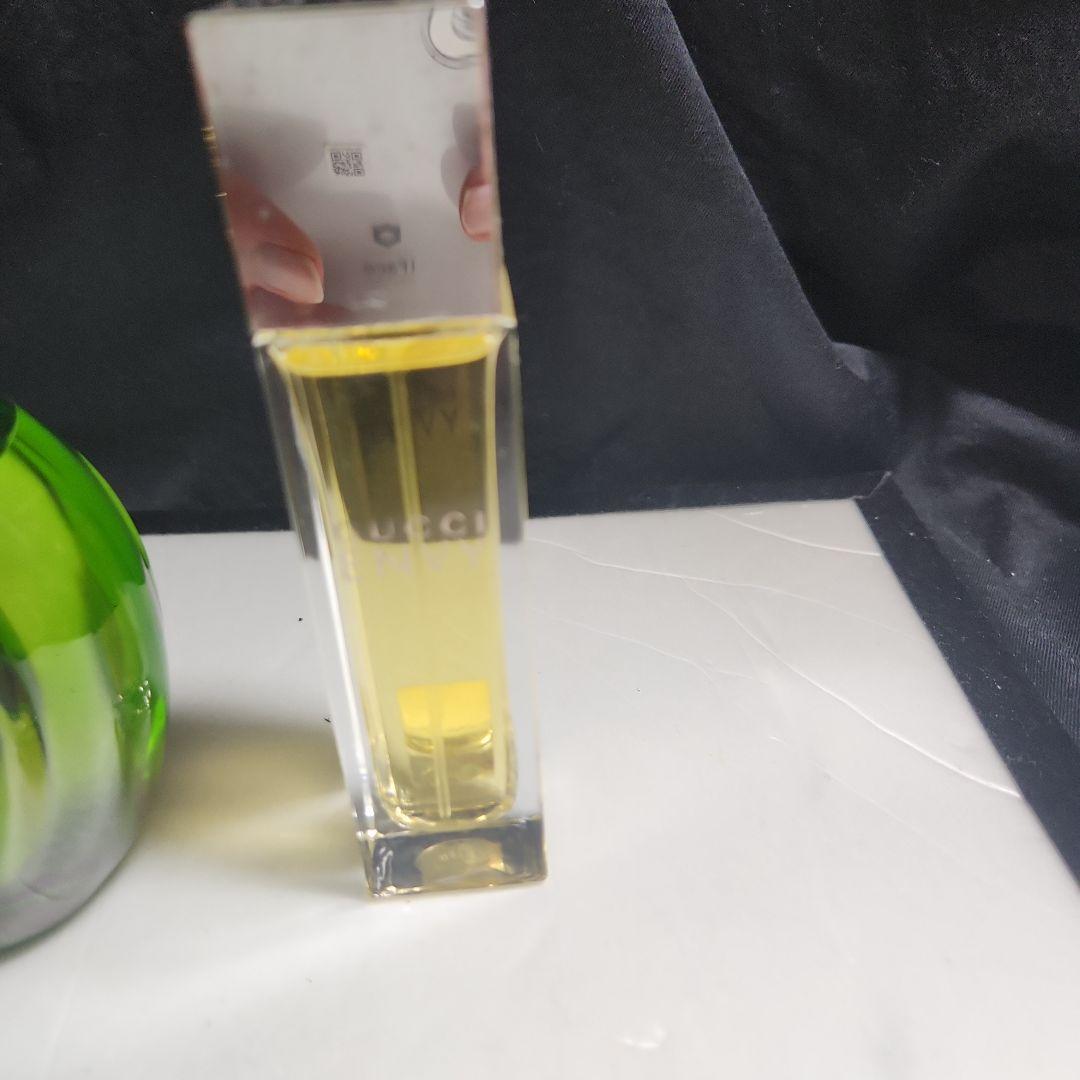 POISON100m.GUCCI.ENVY30m、合計2点