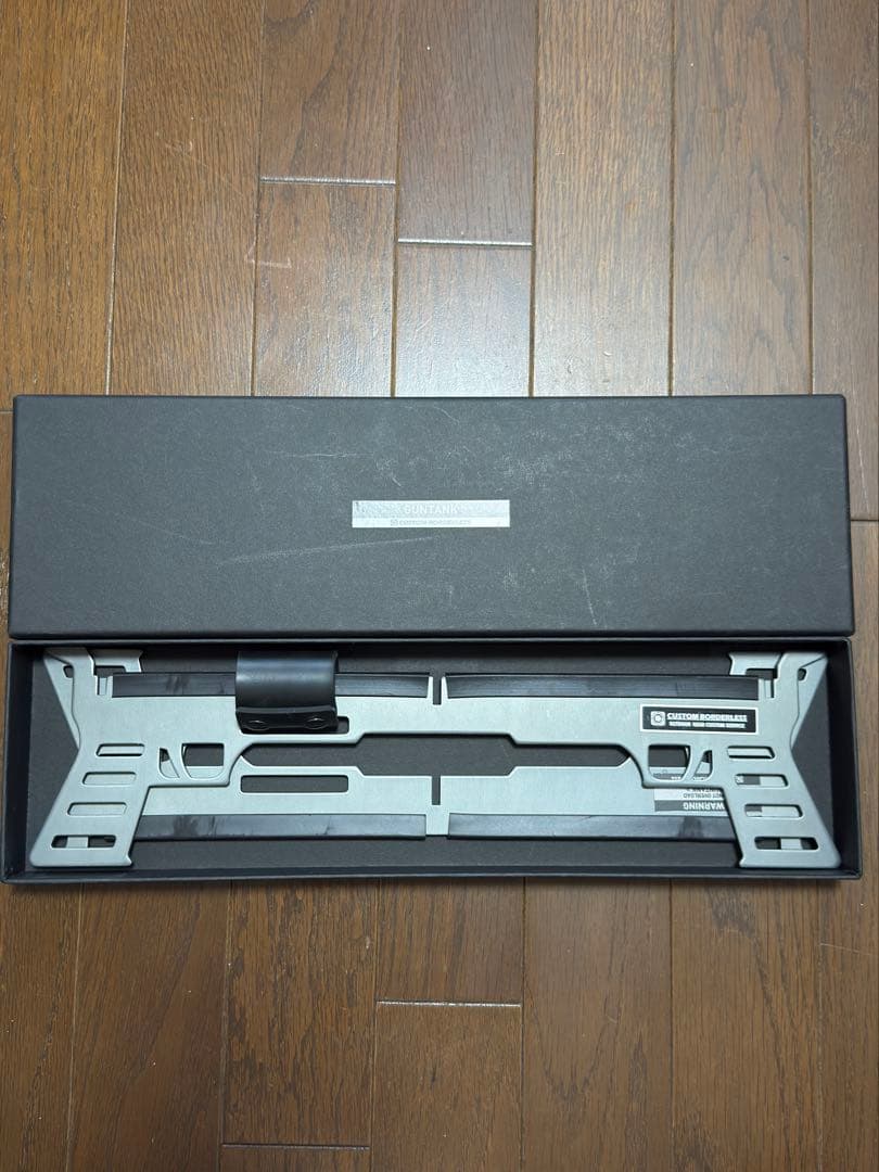 激レア CUSTOM BORDERLESS カスタムボーダレス GUNTANK