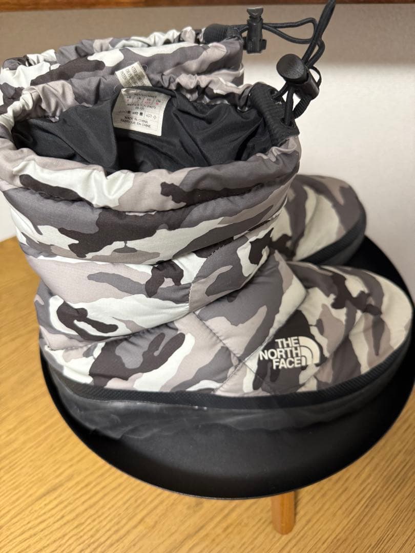 【極美品】THE NORTH FACE ヌプシブーティー 迷彩カモ柄 26cm