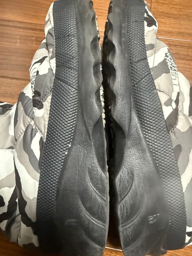 【極美品】THE NORTH FACE ヌプシブーティー 迷彩カモ柄 26cm