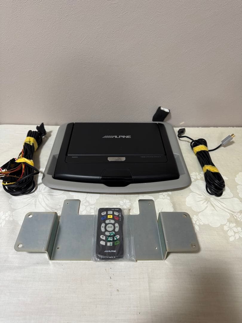 美品 ALPINE RSH10S-L-B フリップダウンモニター 10.1インチ