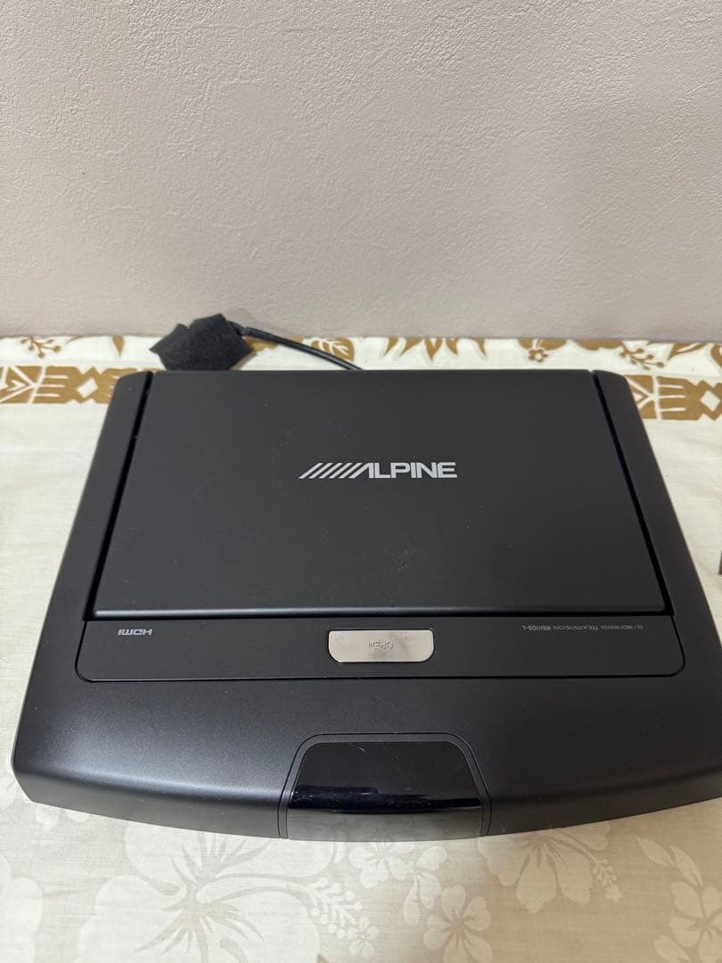 美品 ALPINE RSH10S-L-B フリップダウンモニター 10.1インチ