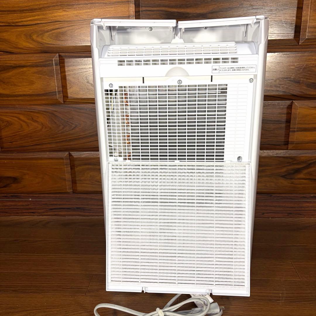 長男Panasonic パナソニック 衣類乾燥除湿機 F-YHVX120