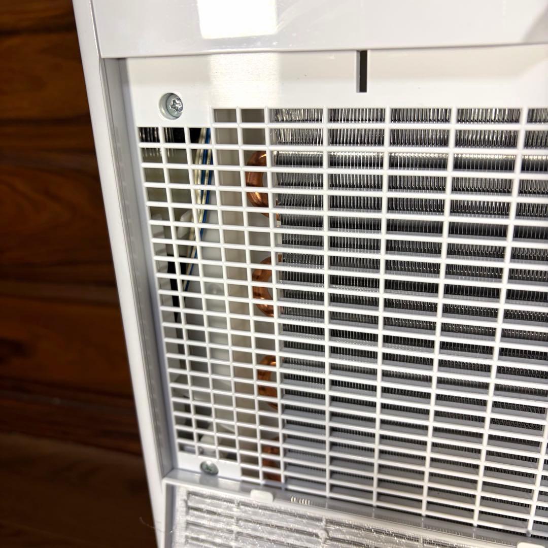 長男Panasonic パナソニック 衣類乾燥除湿機 F-YHVX120