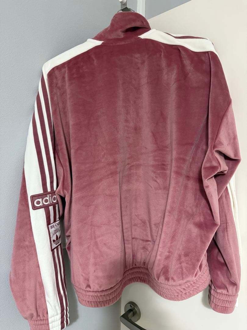 【新品未使用】adidas ベロア ジャージ 重盛さと美